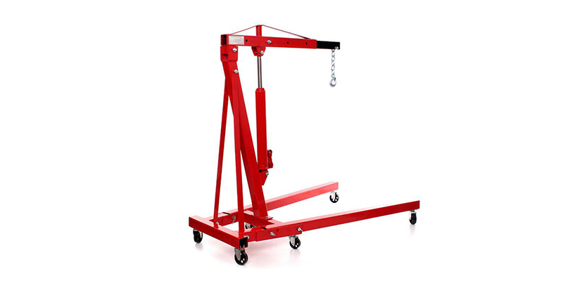 Is it easy to push a mobile hydraulic engine crane by hand?